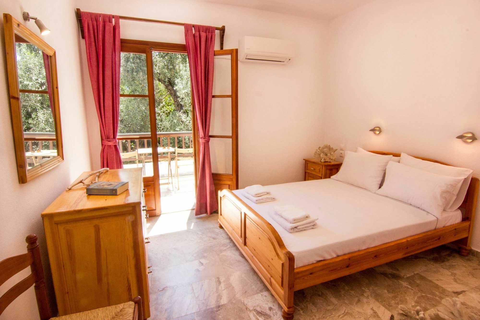 Naftilos Skiathos Zewnętrze zdjęcie